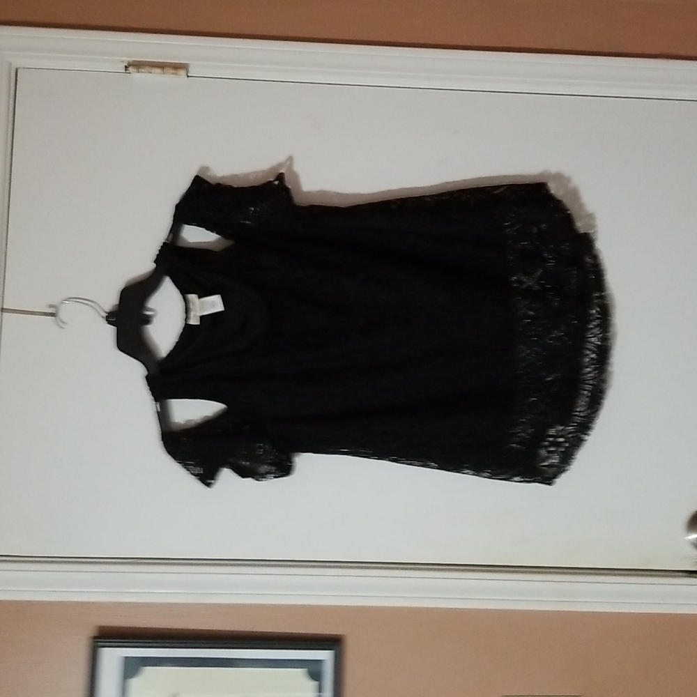 Brittany  Black  medium  top